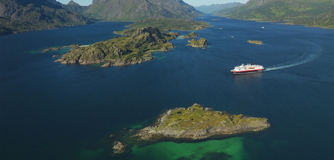 Photo by Hurtigruten